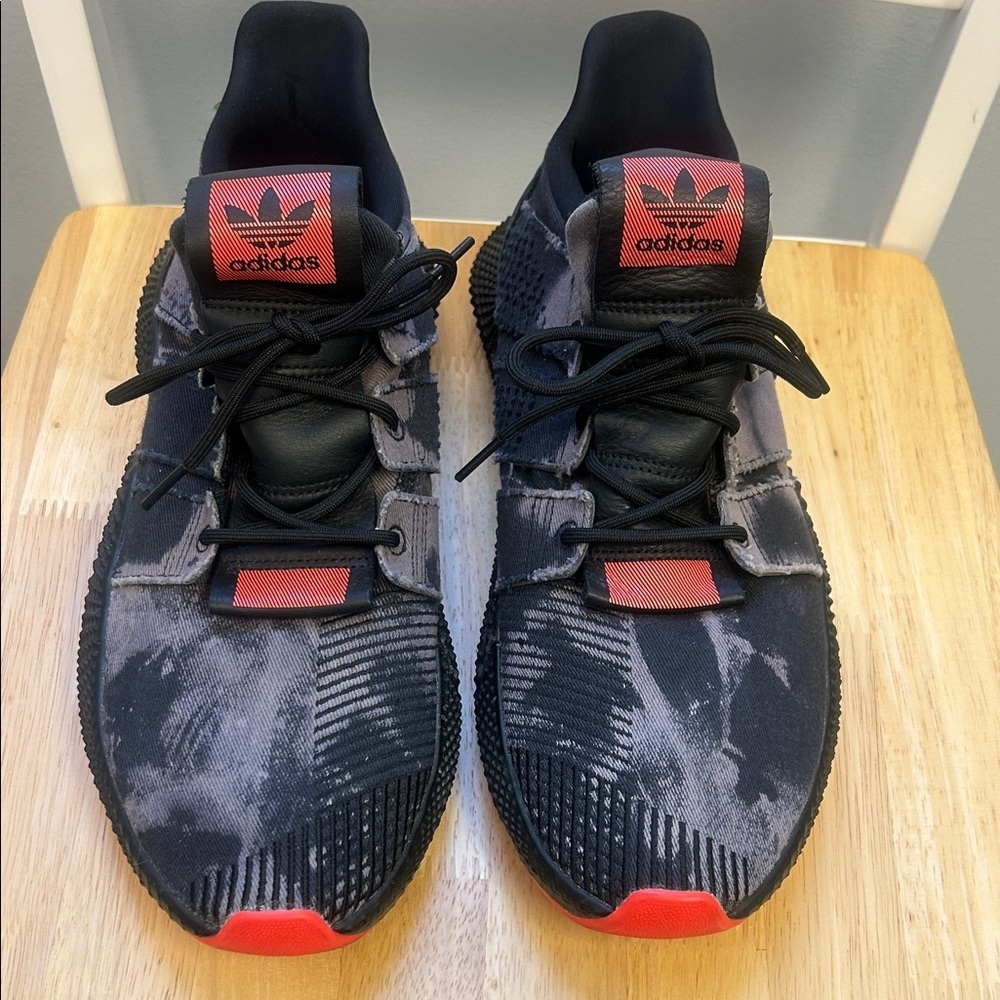 Adidas Men’s Prophere Bleached Black Solar Red Shoes Size 12